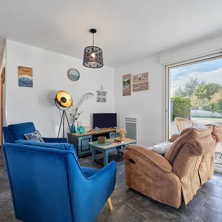 Lesaro By Interhome *