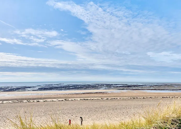 Lesaro By Interhome *