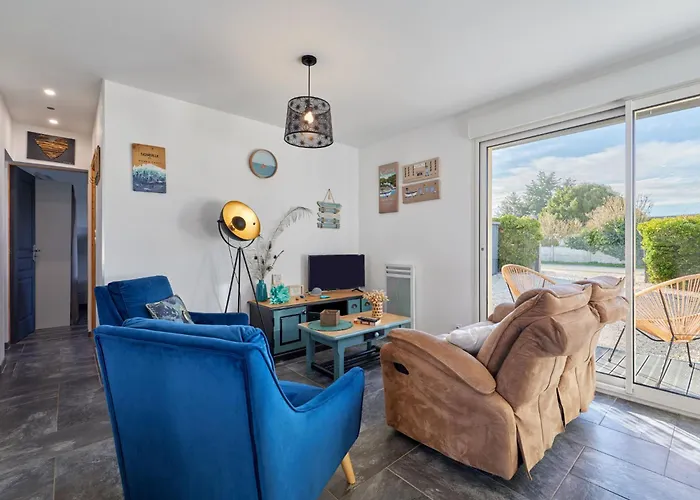 Lesaro By Interhome *